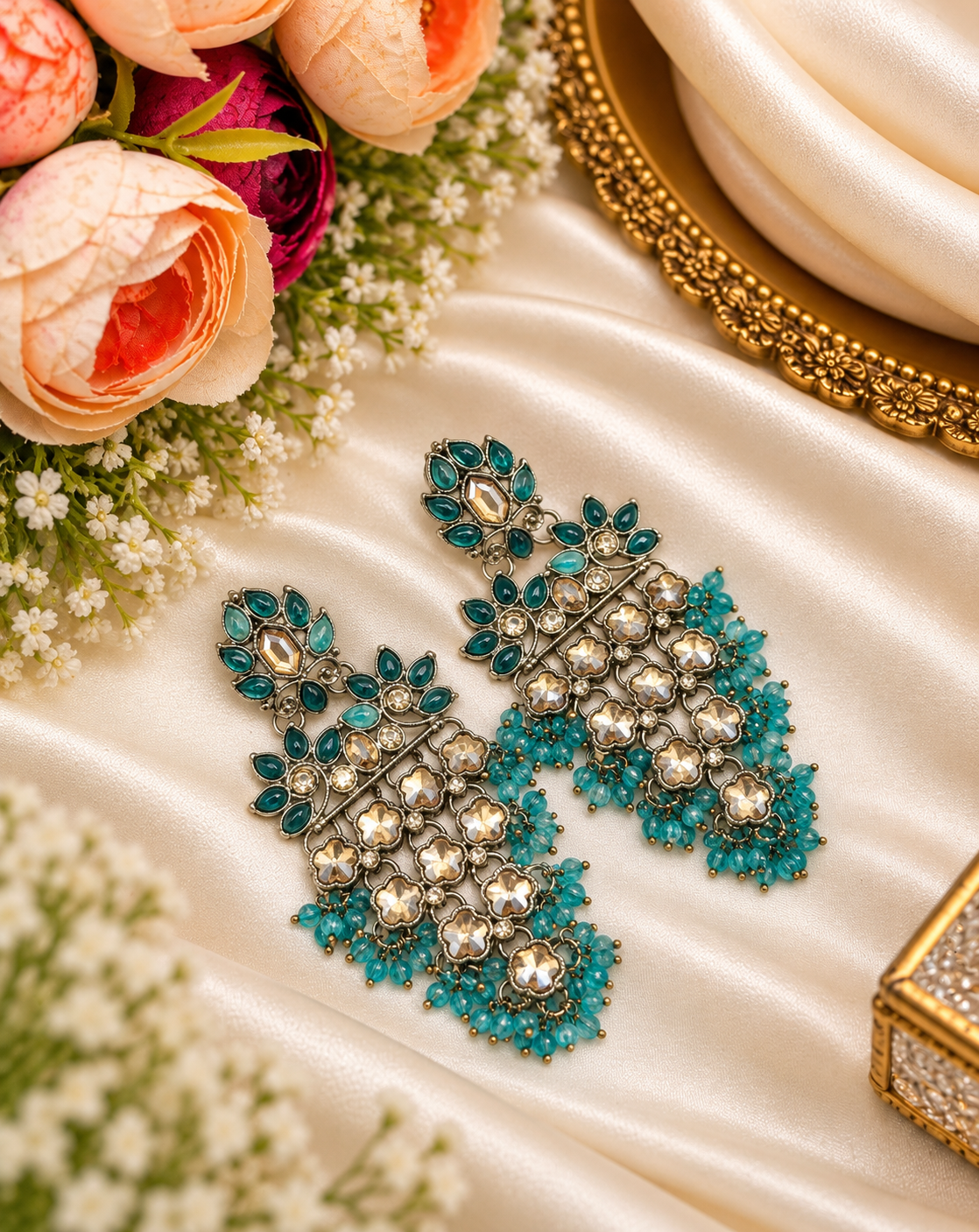 ANTIQUE GOLD TIERED CHANDELIER EARRINGS WITH CRYSTAL MOTIFS & PEARL DROPLETS